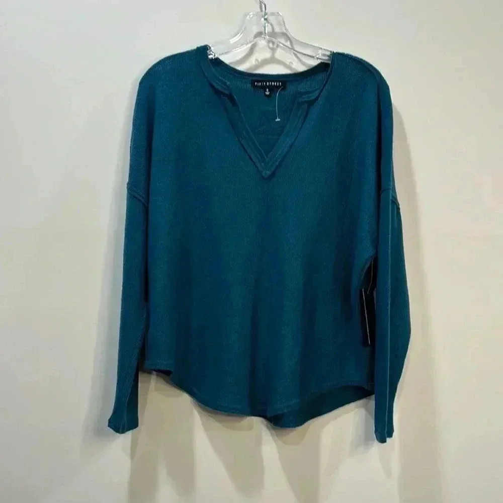 Fifty Street Women’s Long Sleeve V-Neck Sweater - Size S